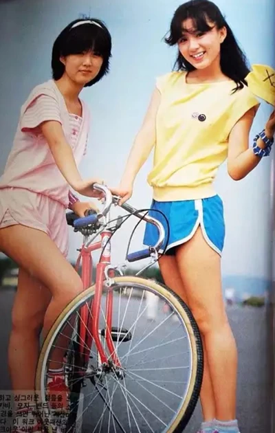 Young Kim Hee-ae modeling for magazine