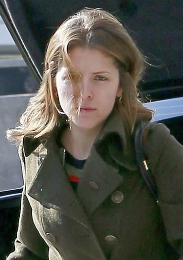 Anna Kendrick having a messy hair day